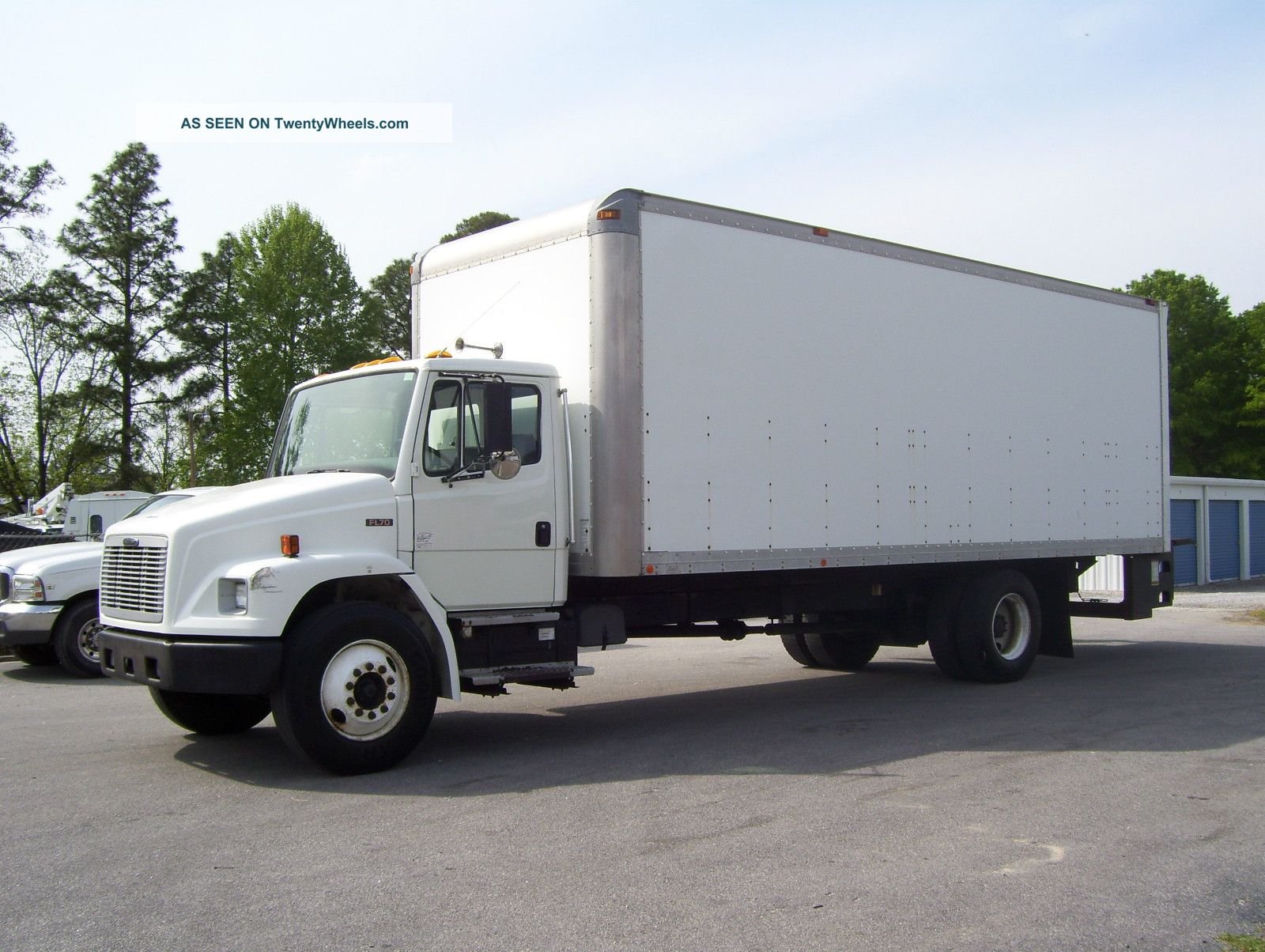 Freightliner FL70