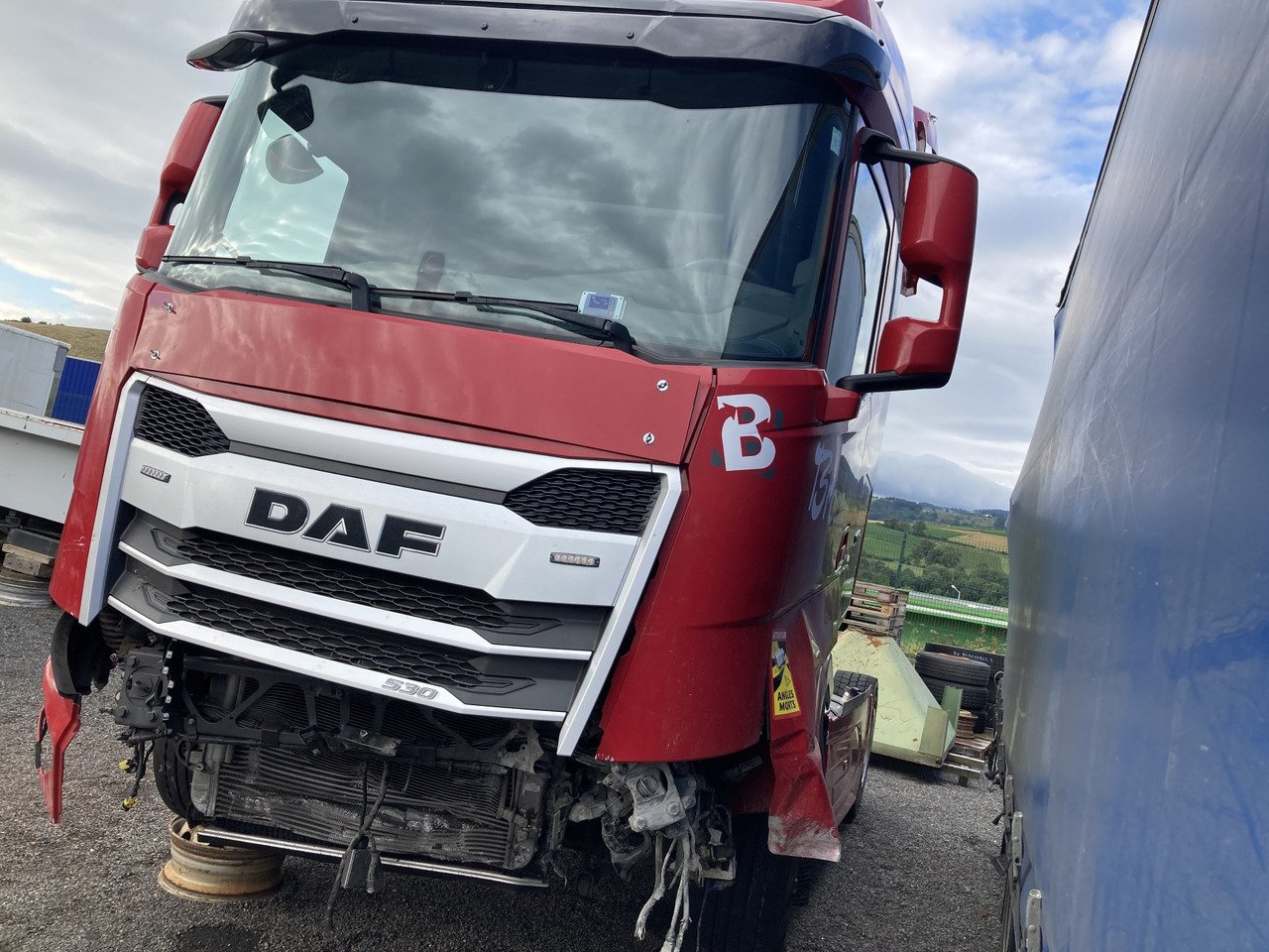 Samochód ciężarowy DAF XG+ 530 FT