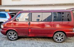 Volkswagen T4 CARAVELLE D.C. TDI 75 KW