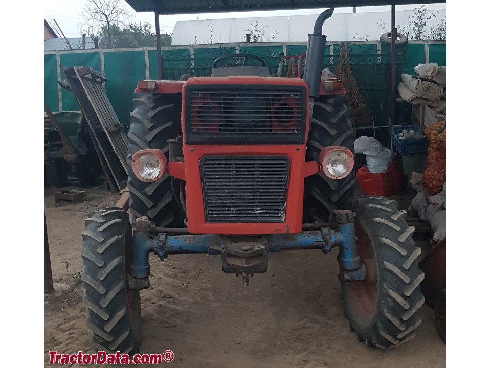 Traktor Utb/universal U-553 DT