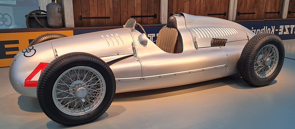 Van Auto Union F800/3