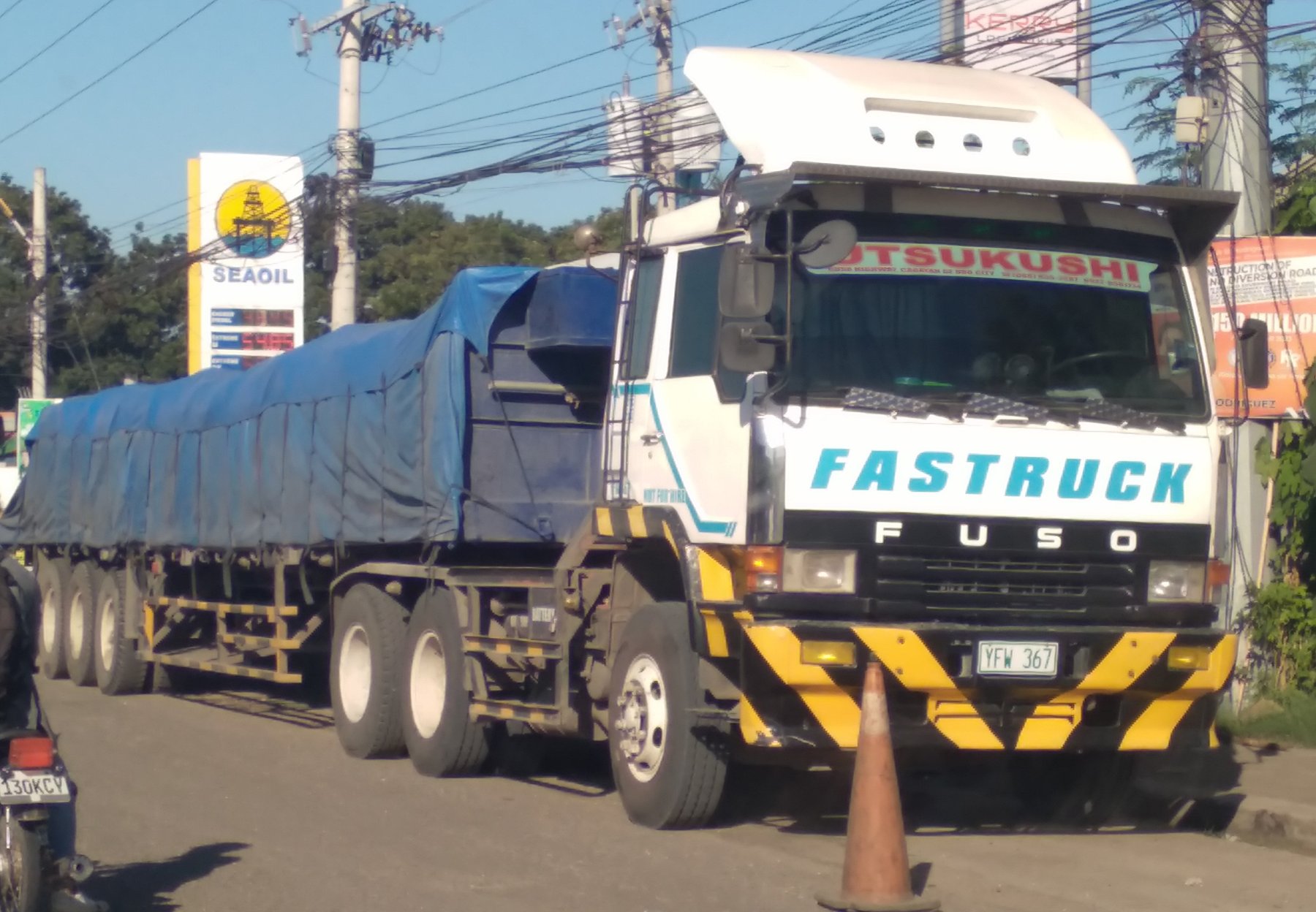 Truck Mitsubishi Fuso
