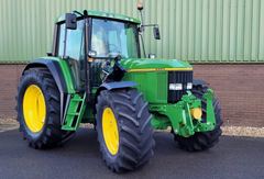 John Deere 6800