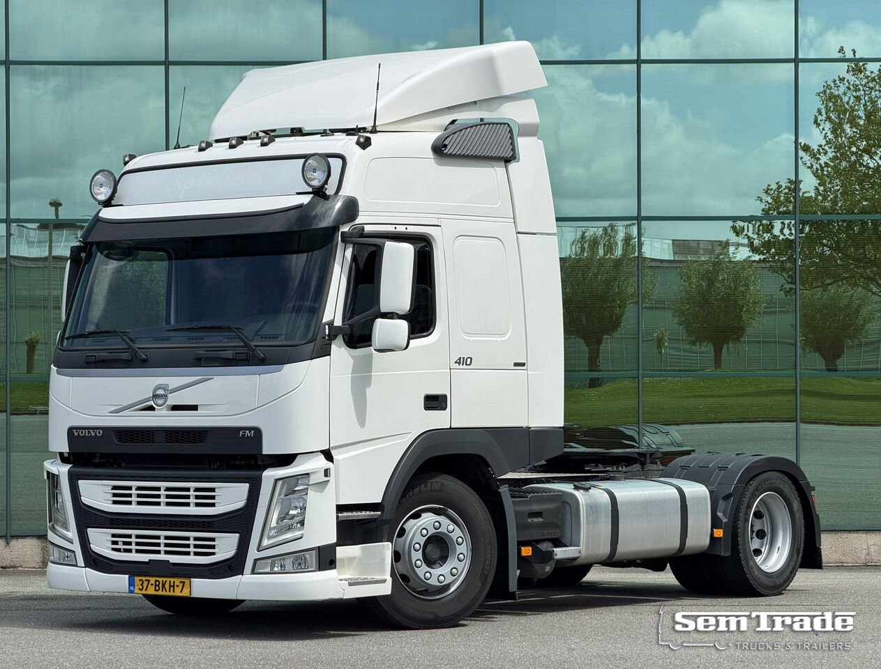 Truck Volvo D11 FM 42RB-RAD-A4 4*2/630
