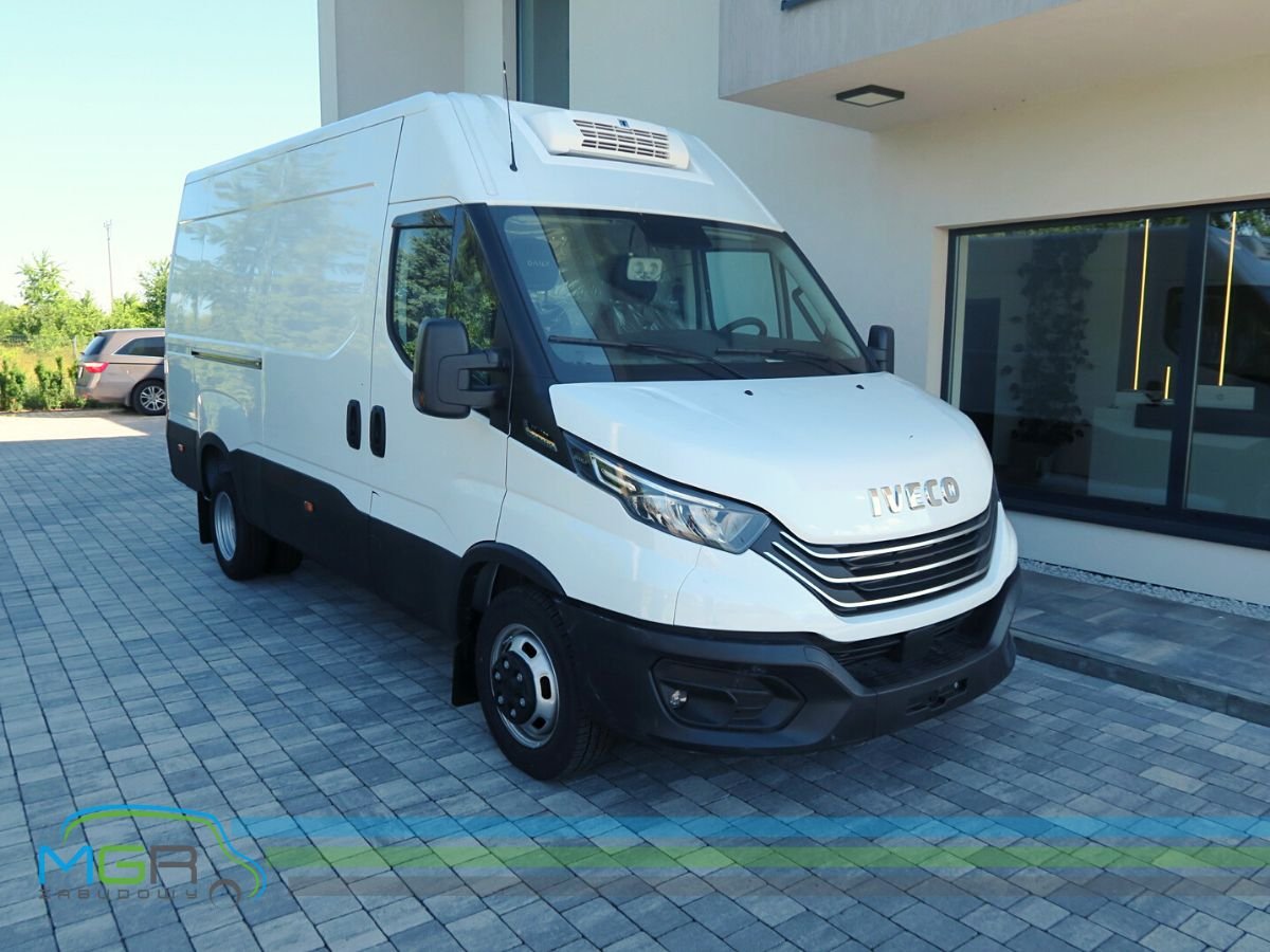 Van Iveco MULTI-CAB ABK-2301