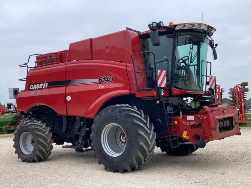 Case IH Axial Flow 6140