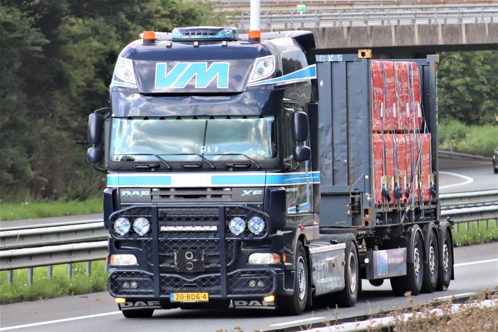 Lastwagen DAF B1502BB533