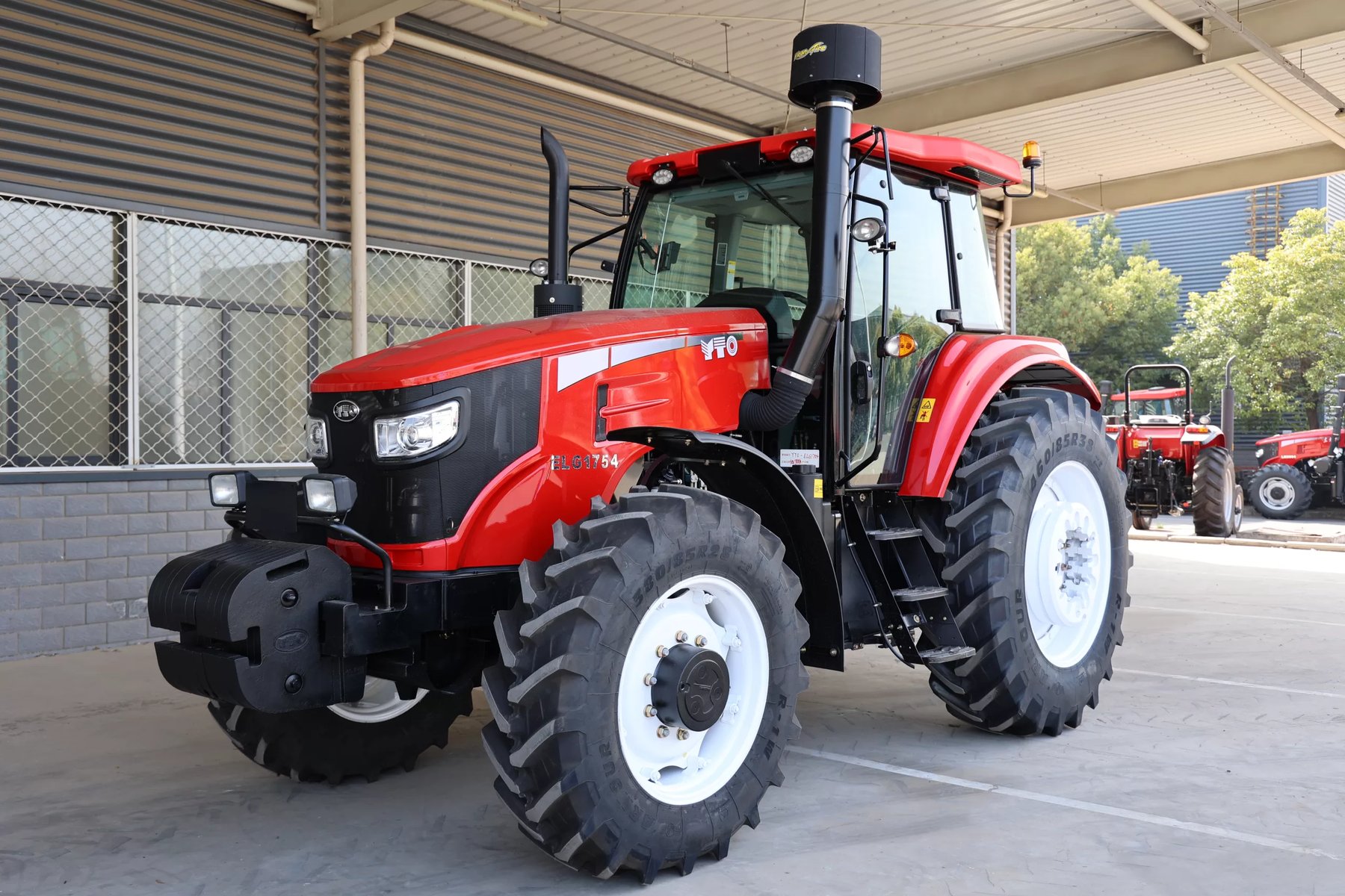 Tractor YTO X750