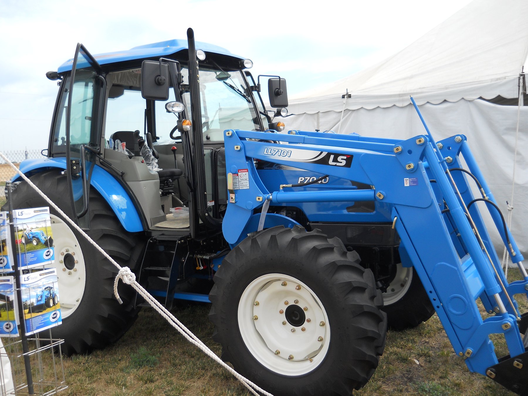 LS P7040