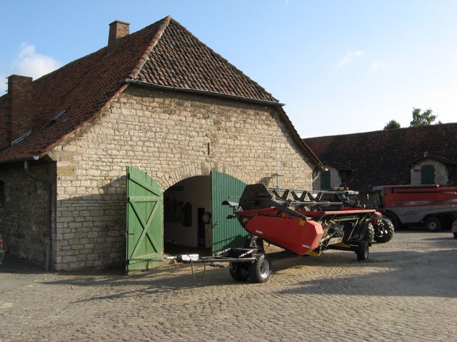Harvester Massey Ferguson 22 combine
