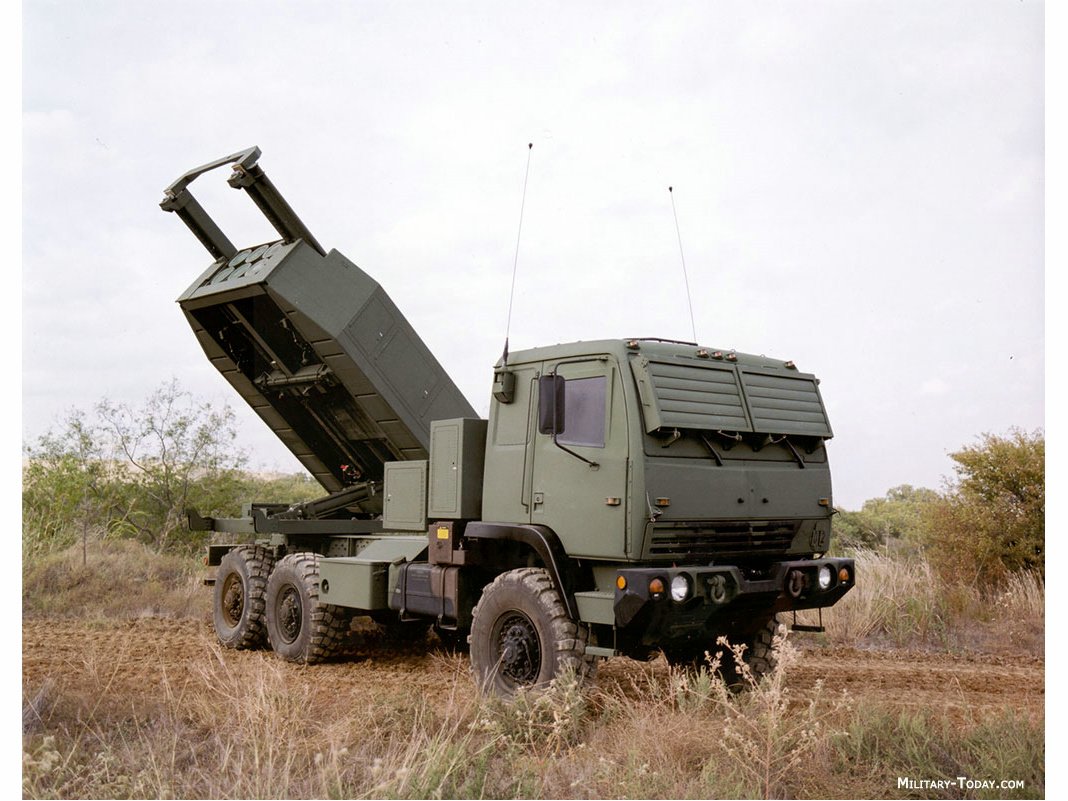 Gepanzerte Fahrzeuge BAE Systems Land and Armament M132 (tracked APC)