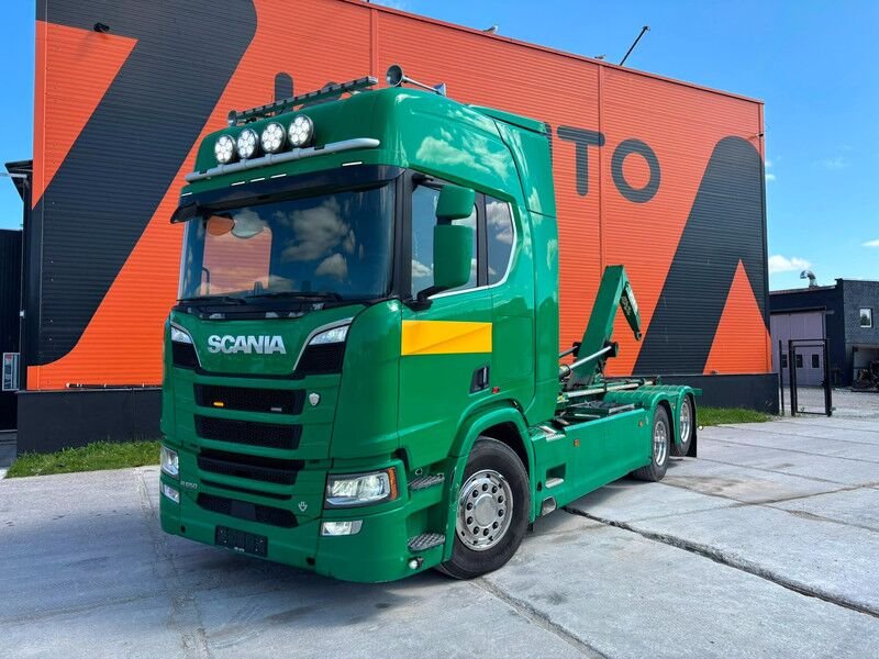 Truck Scania R 650 A6x2*4LB