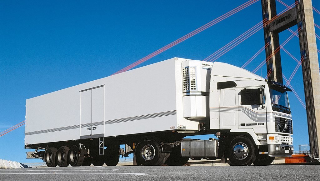 Truck Volvo FH16-62TL-80S