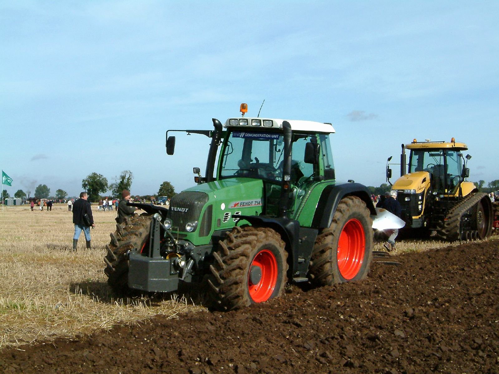 Tractor Fendt 714 TMS Vario