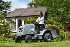Murray 13AL795T058 - Lawn Tractor (2013)