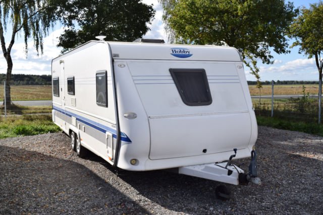 Anhänger HOBBY 27-650 KMFE EXCLUSIVE