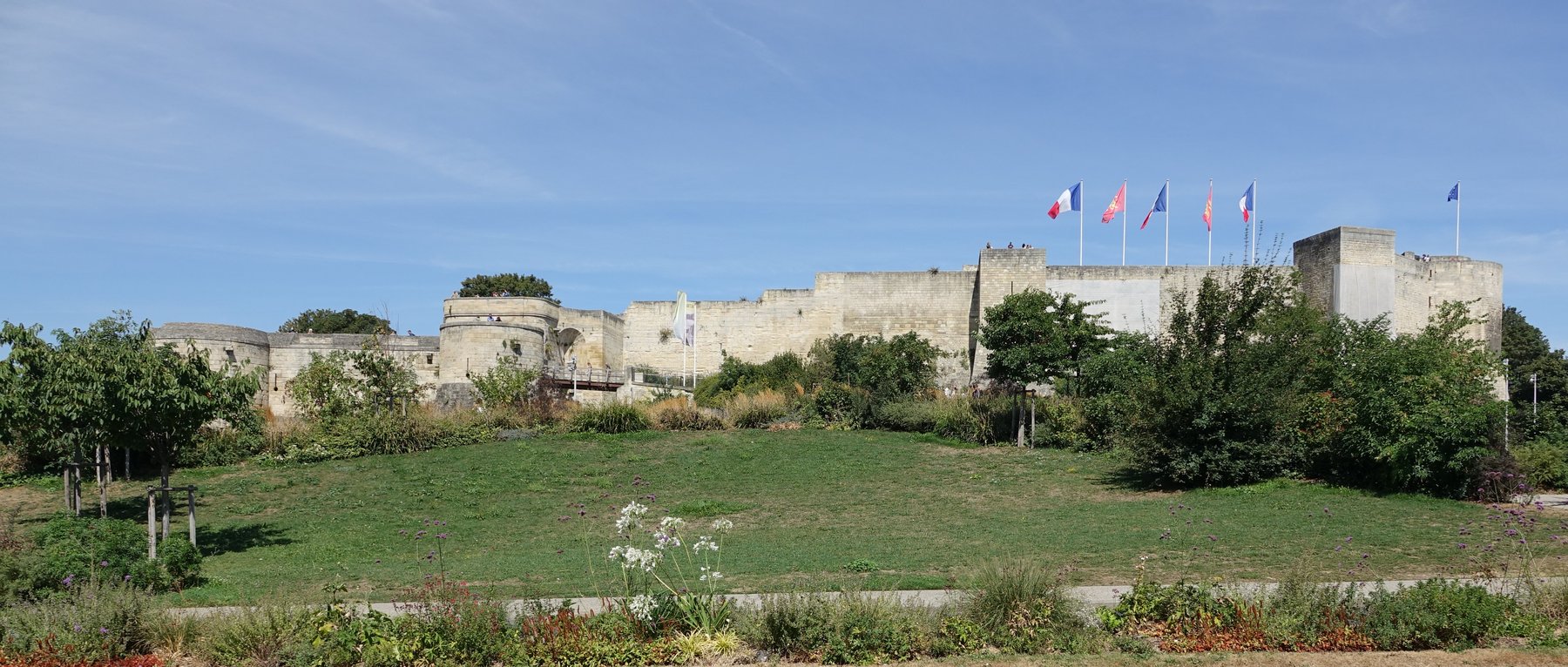 CHATEAU 928 V