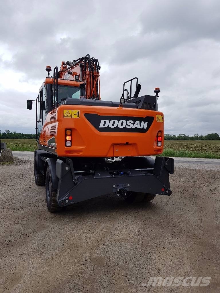 Trailer Doosan W3000