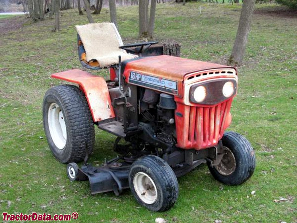 Ride-on mowers MTD 990