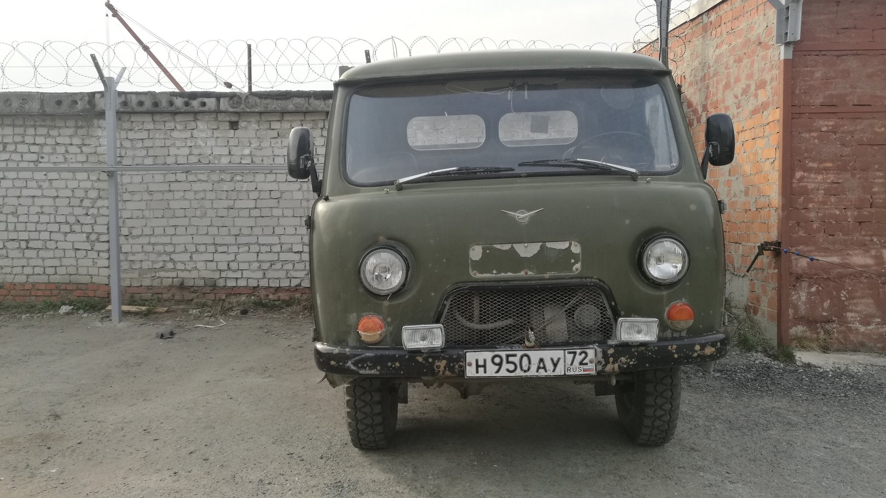 Uaz 452 E