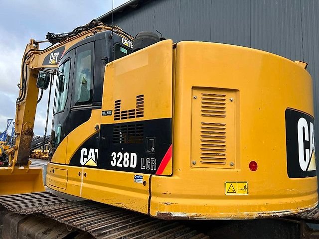 Caterpillar EL240B