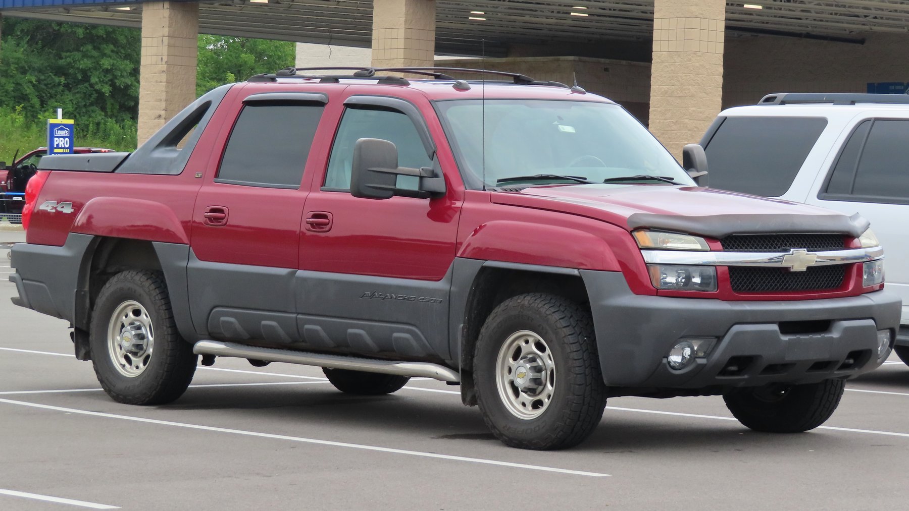 Samochód ciężarowy Chevrolet 2500-4X4
