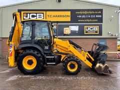 JCB 3CX 15FT (215)