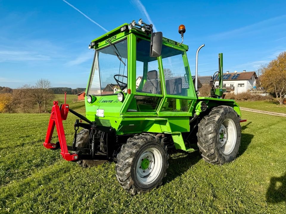 Traktor Deutz INTRAC 2002