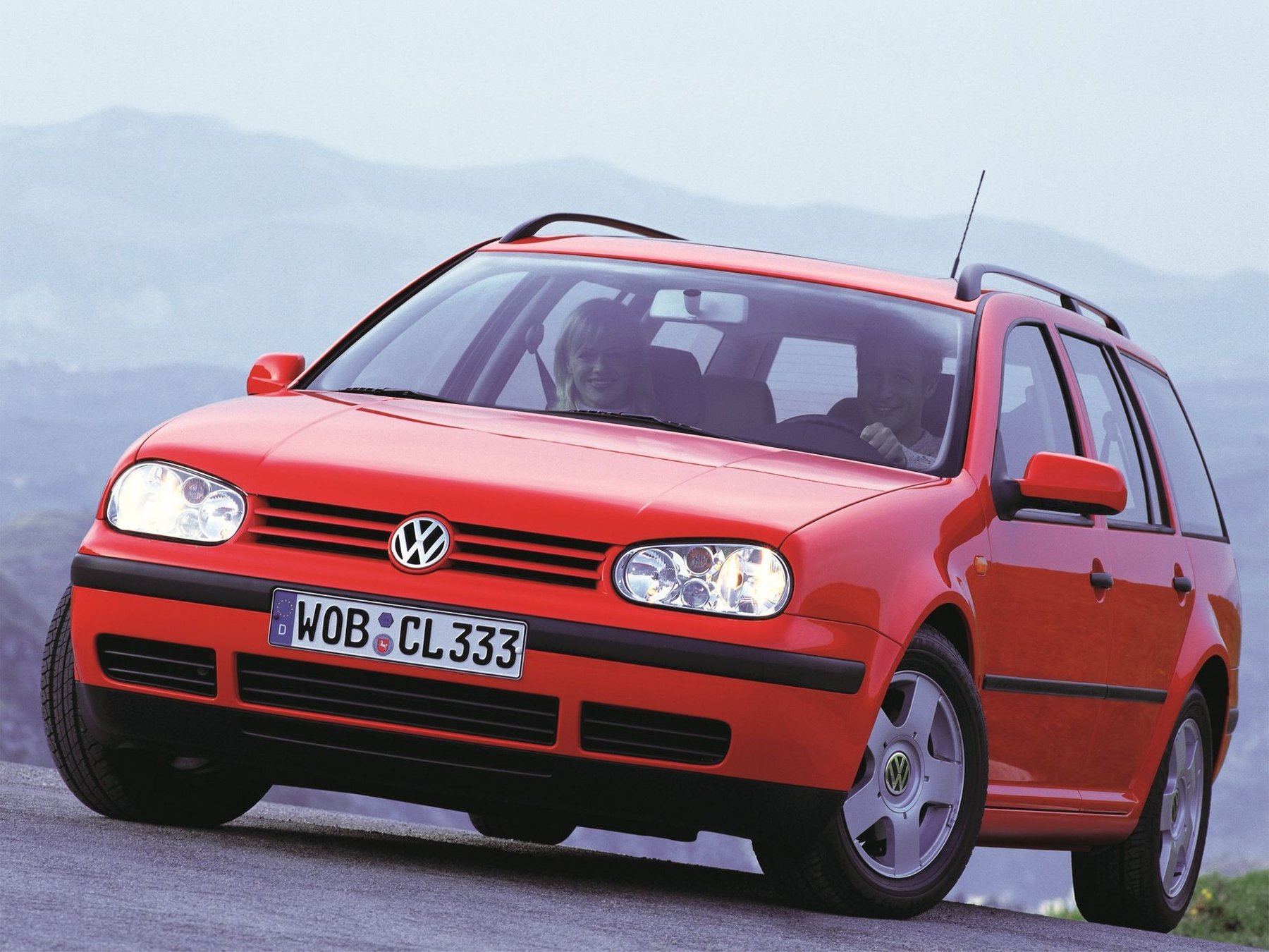 Samochód dostawczy Volkswagen GOLF 4MOTION