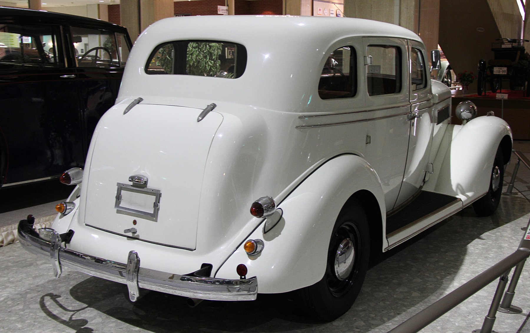 Airstream 18