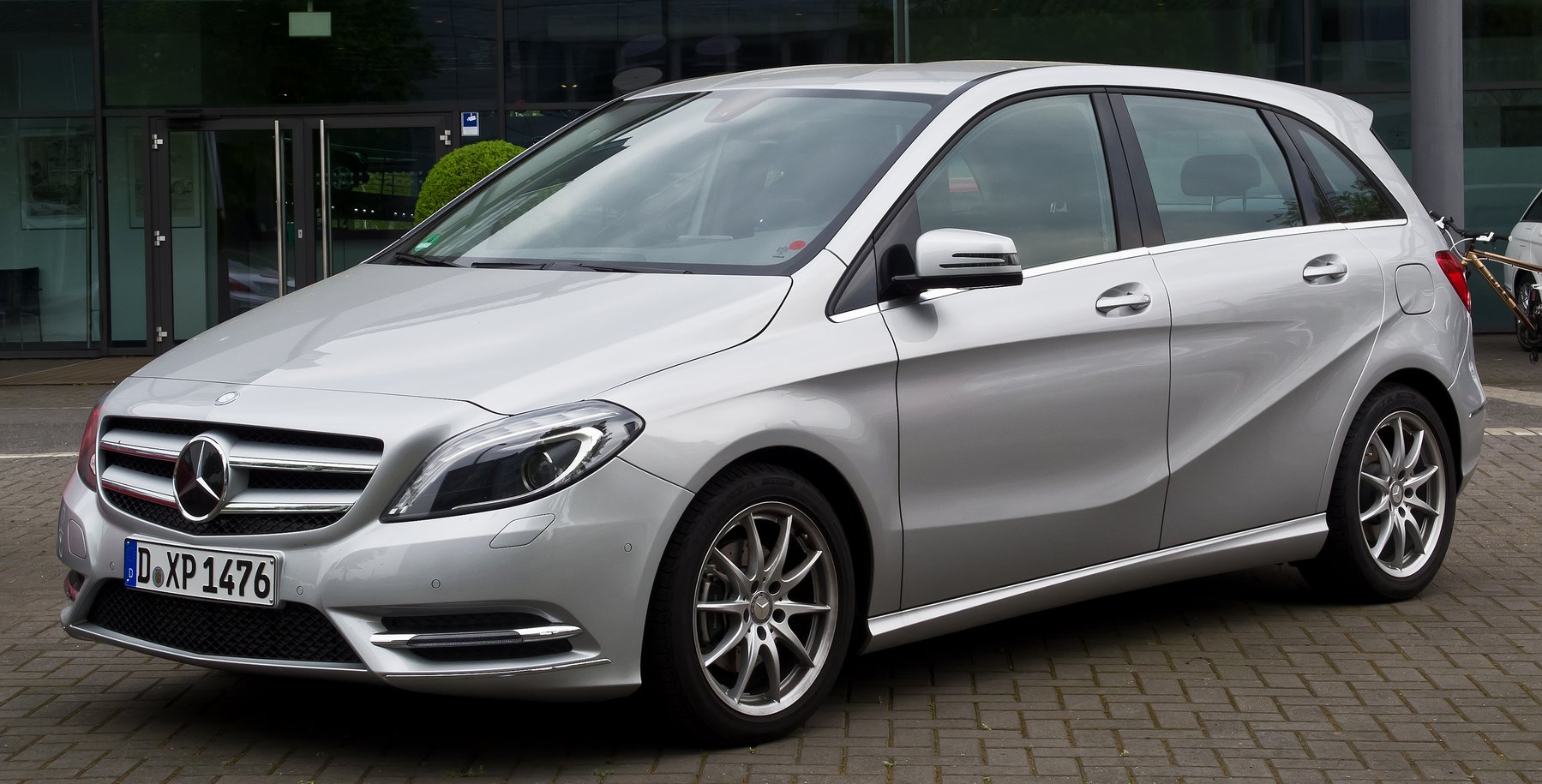 Van Mercedes Benz B 200 d 4MATIC