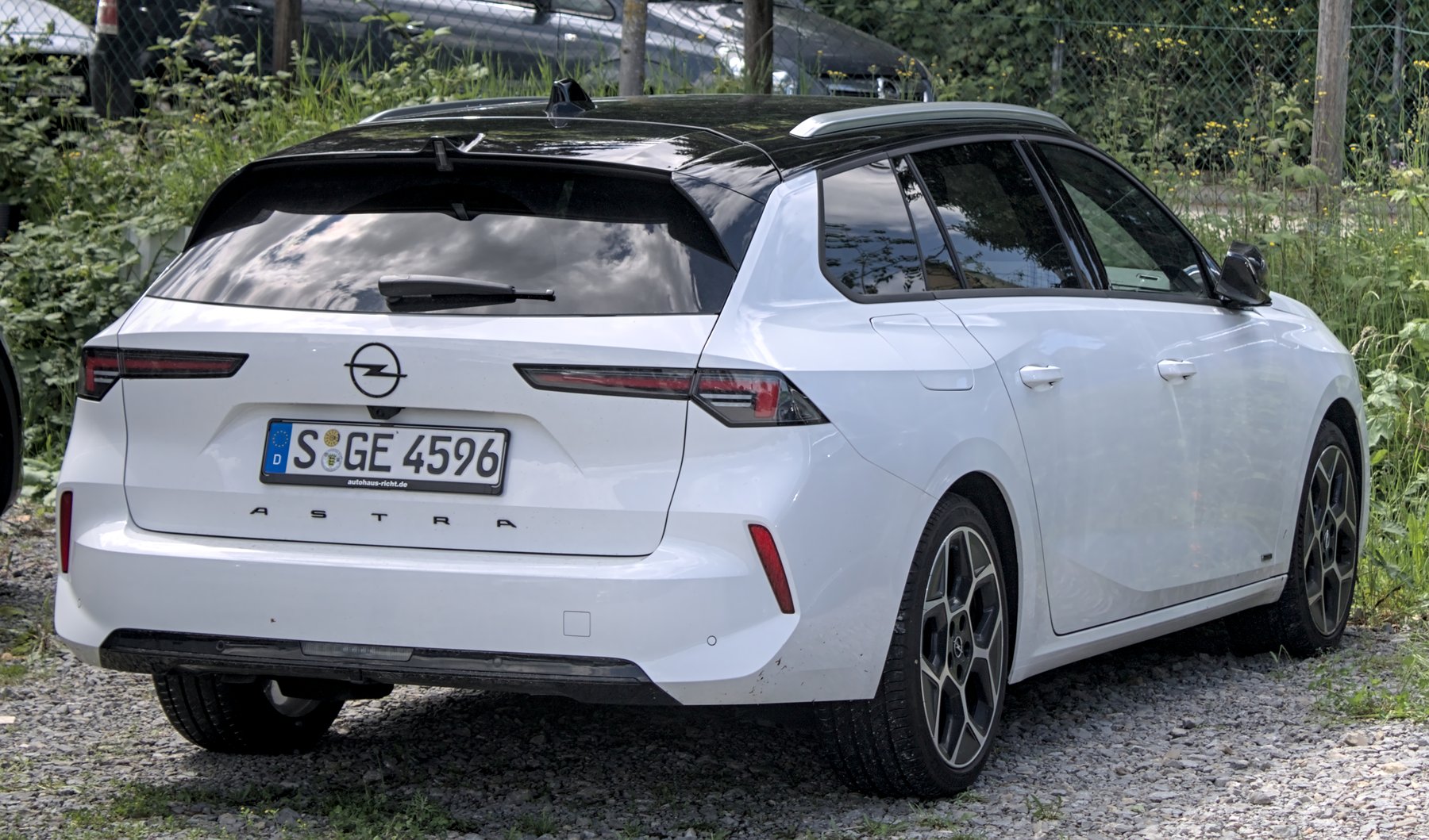Van Opel ASTRA SPORTS TOURER+