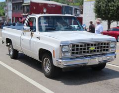 Chevrolet SCOTTSDALE 10-DC14C/3350