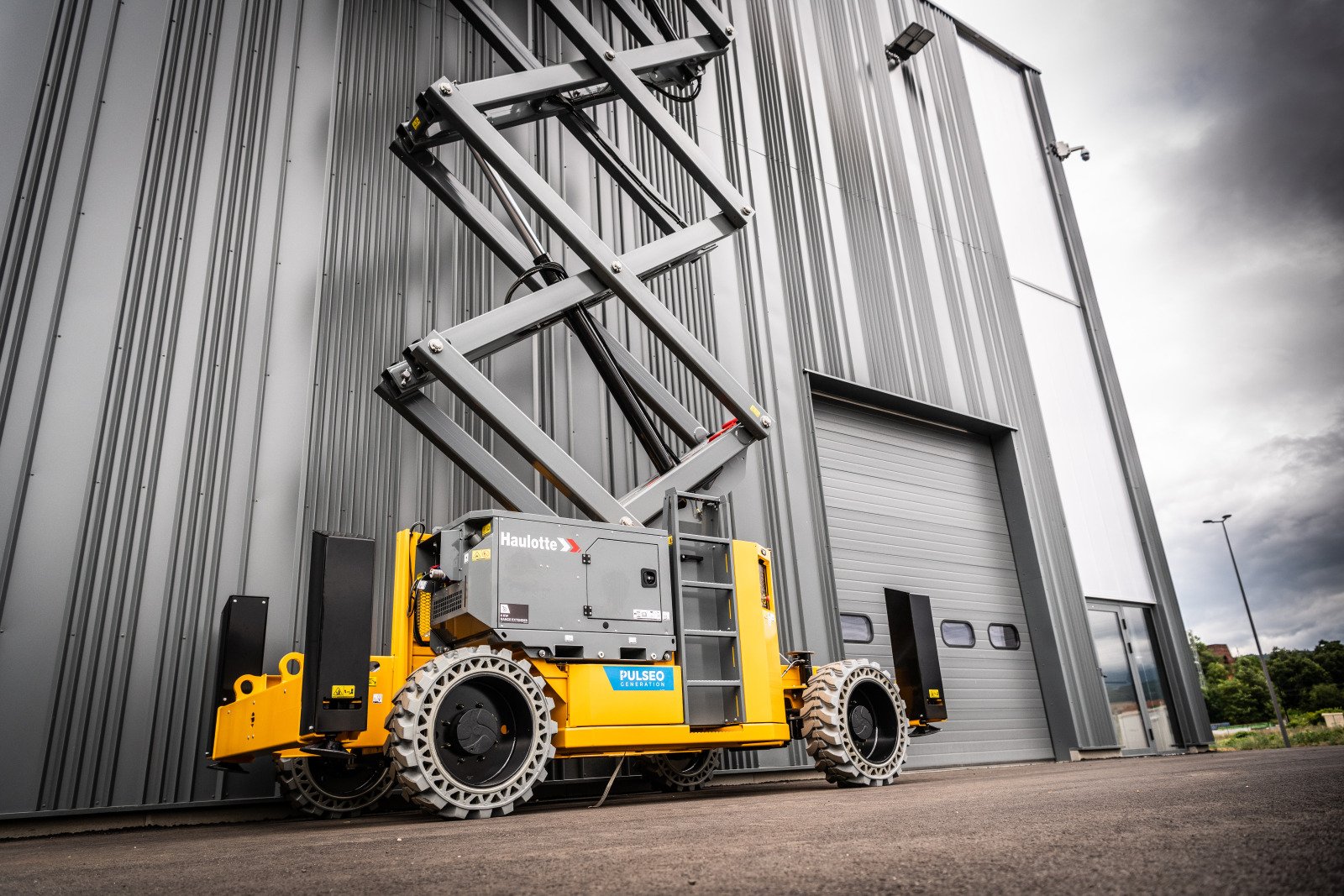 Aerial work platforms Haulotte HS3388RTXL