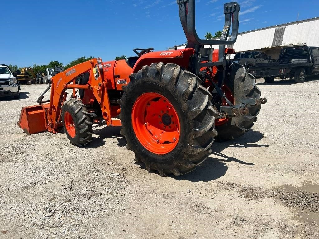 Kubota MX5100