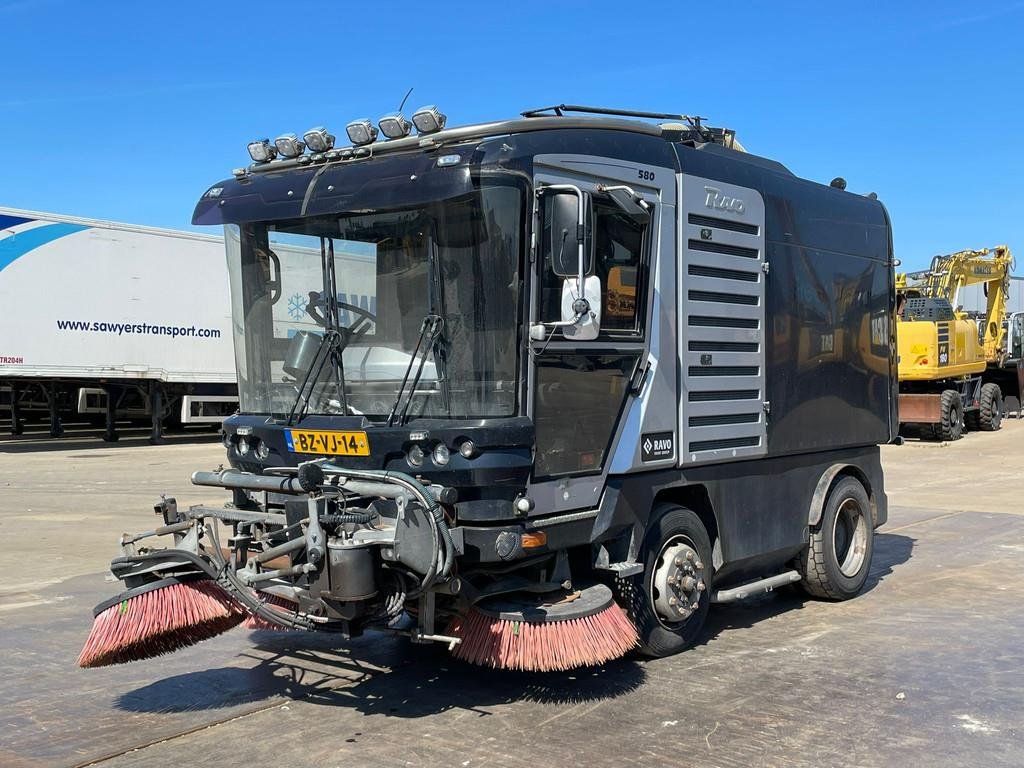 Lastwagen Ravo RAVO