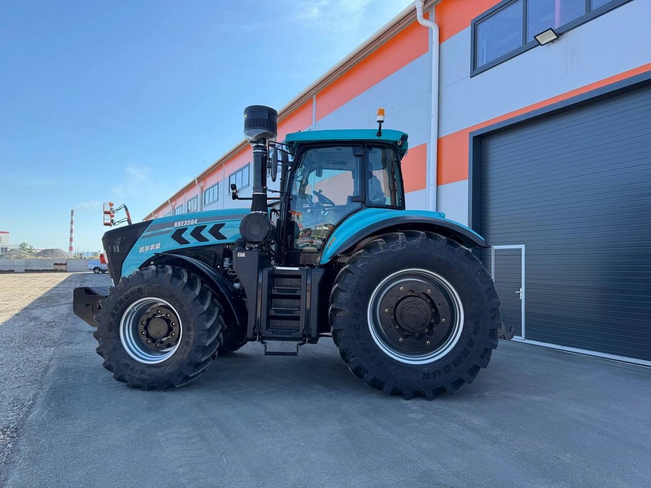 Traktor Allied 3504 HD