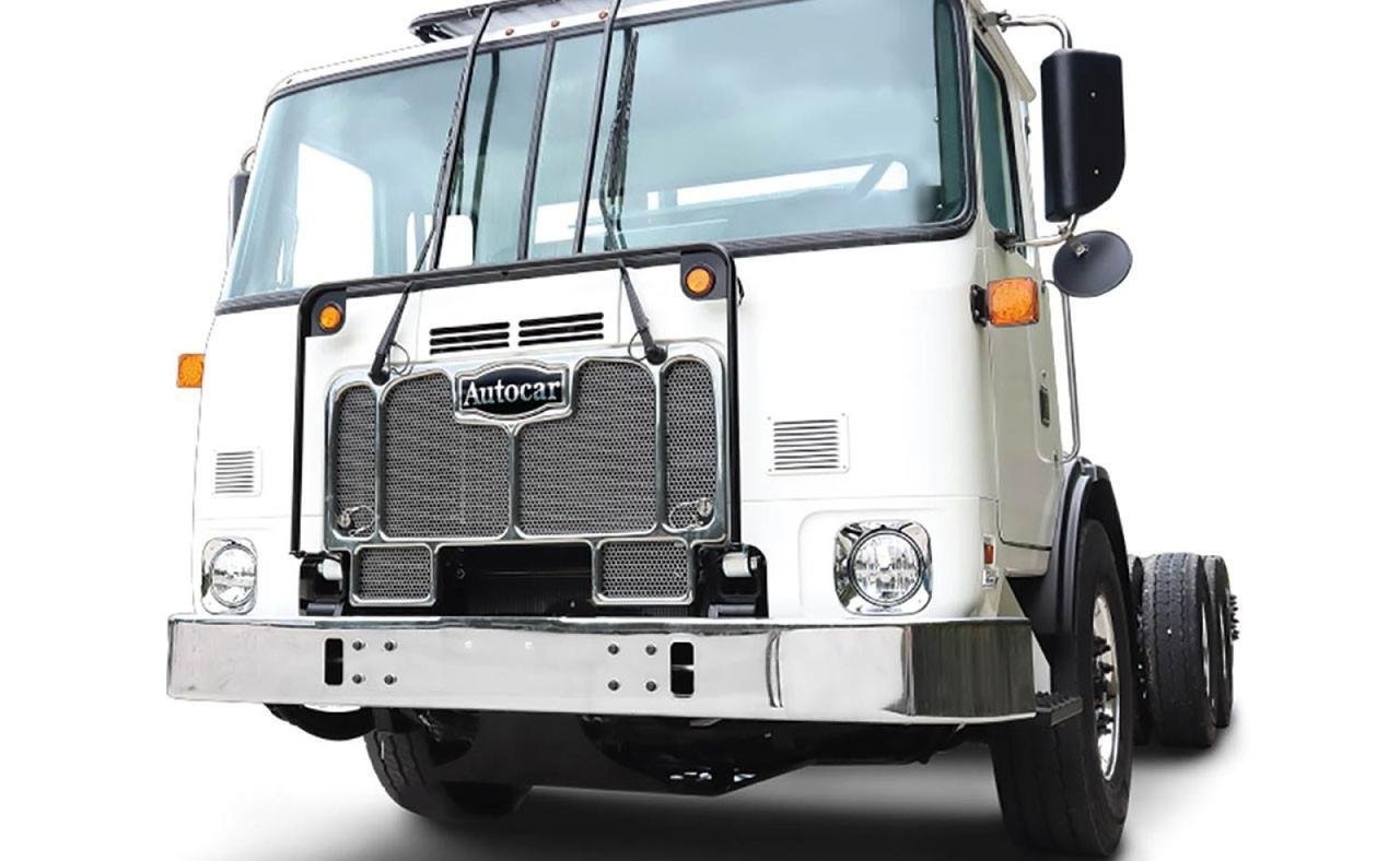 Truck Autocar Medium Duty On-Highway (XPERT)