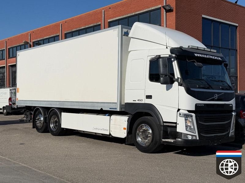 Truck Volvo 3-AXLE + ARTIC BOX VAN