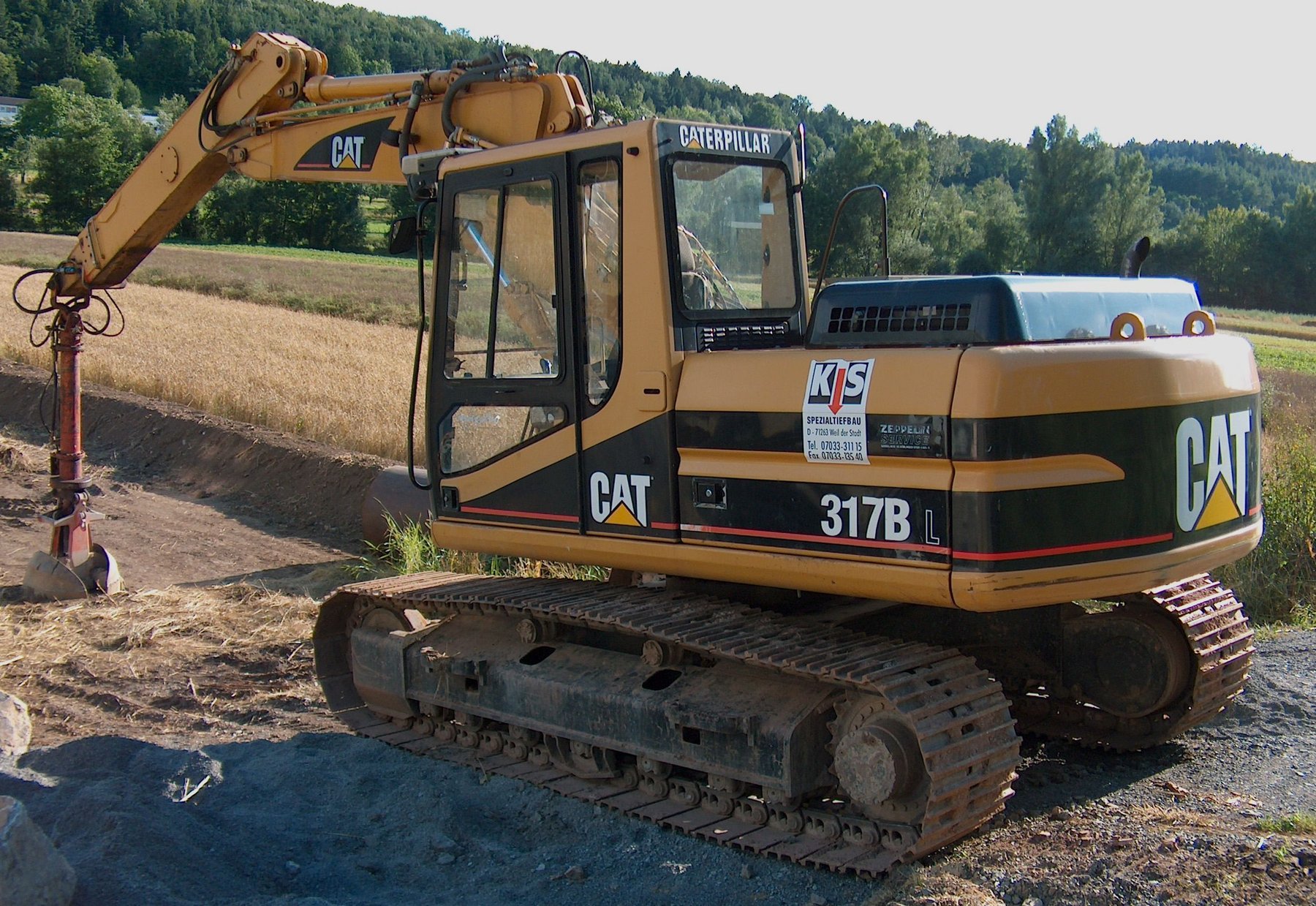 Excavator Caterpillar 317B LN