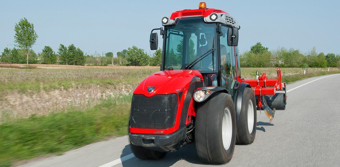 Tractor Antonio Carraro SRX 10900 R
