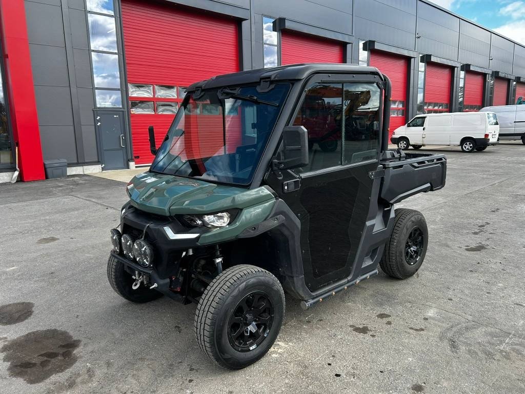 UTV & Quads Can-Am Can-Am