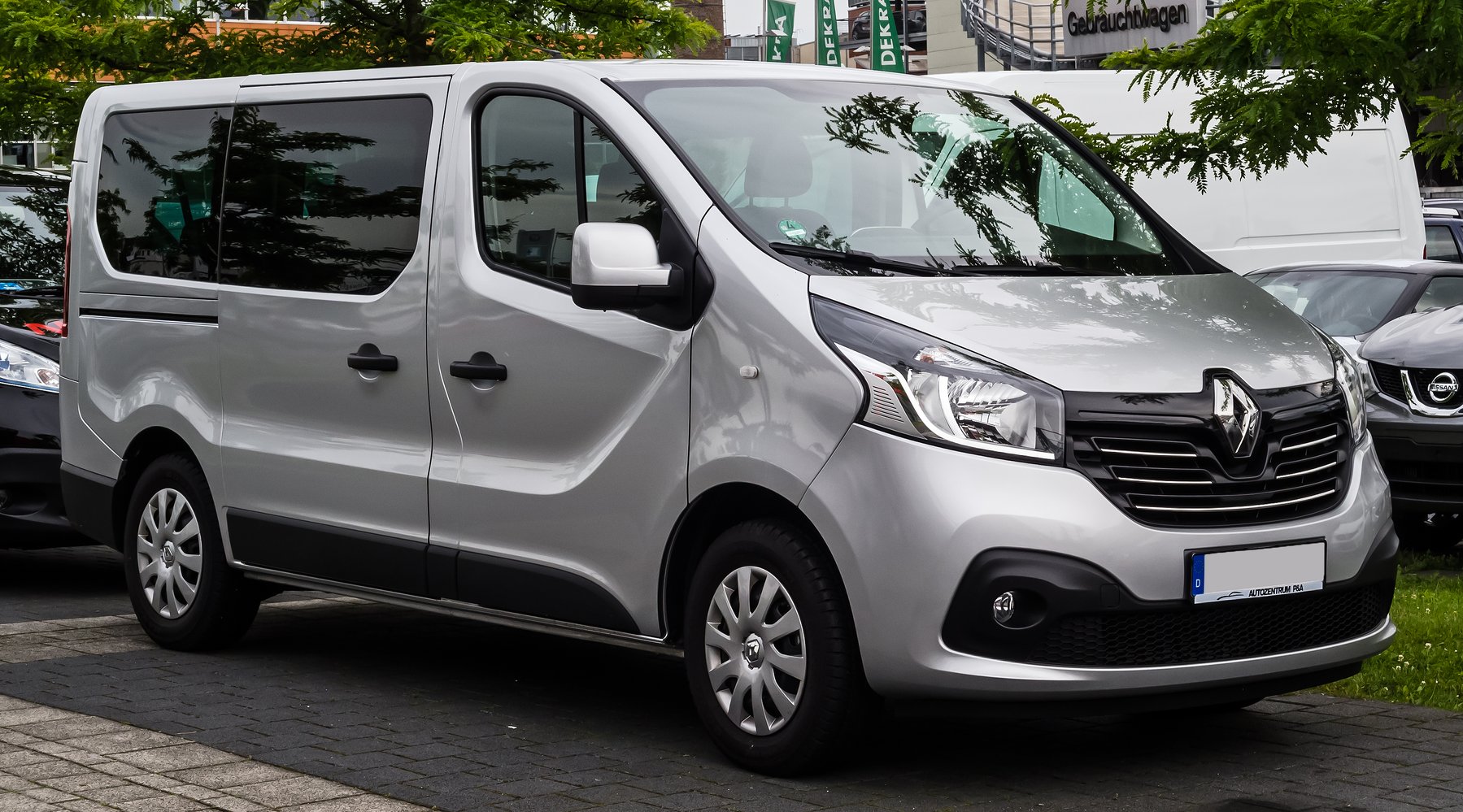Renault TRAFIC T318