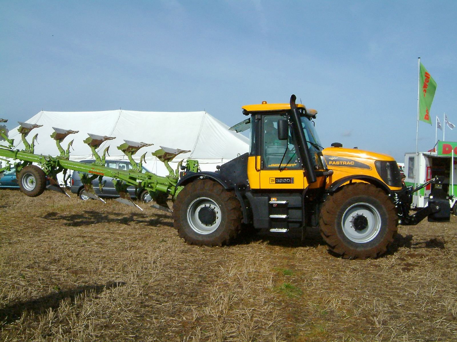 JCB Fastrac 3220