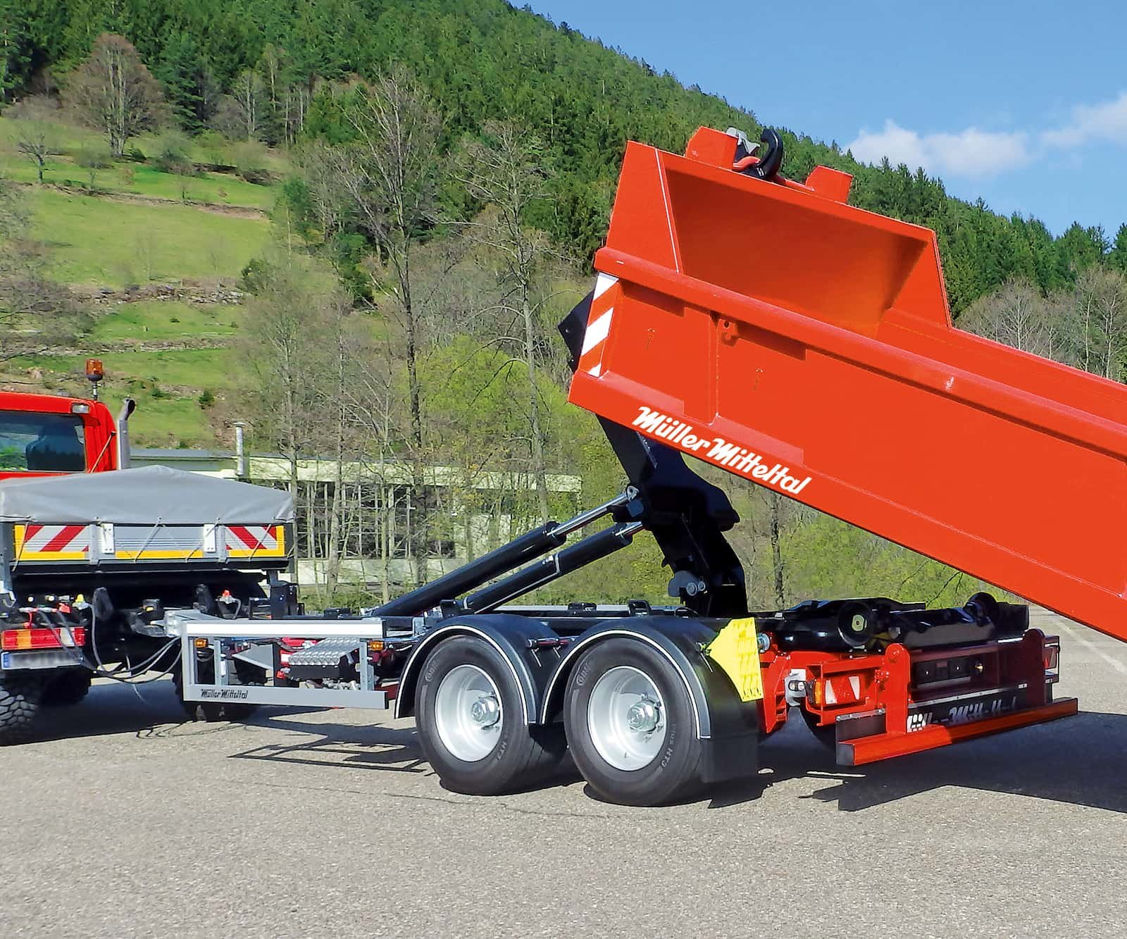 Trailer Mueller Mitteltal 450 T LUX
