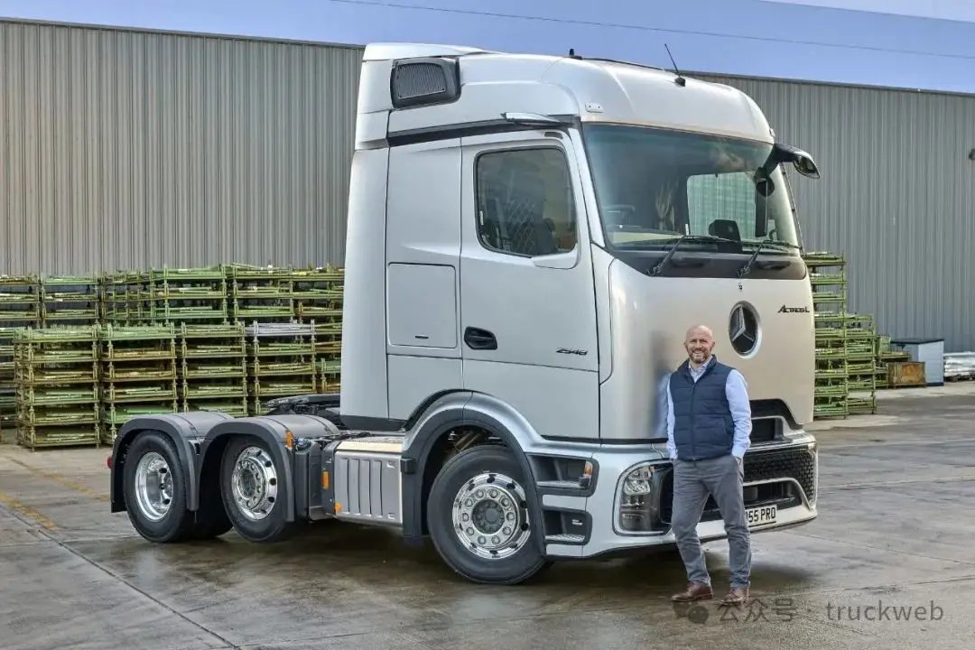 Lastwagen DAF AE62NTS