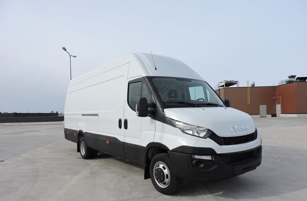 Samochód dostawczy Iveco 50C35