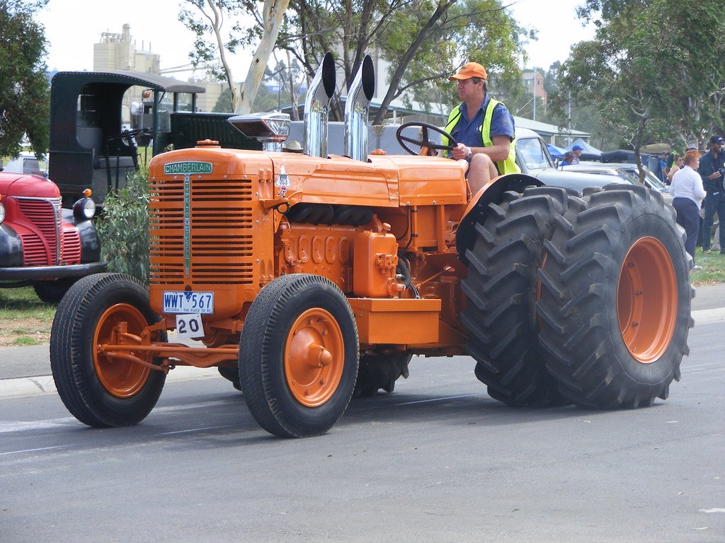 Traktor Chamberlain 45KA