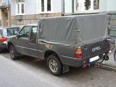 Opel CAMPO 2.5D-3-TFR54H-DIESEL-SPORTSCAB PICKUP/303