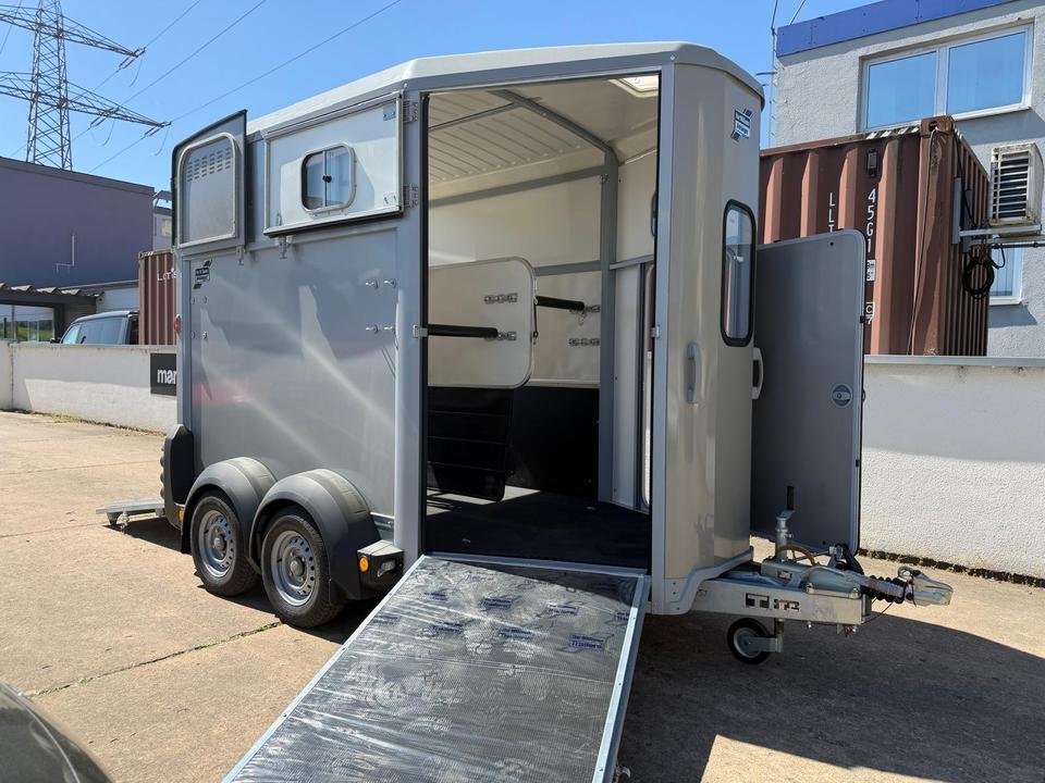 Ifor Williams Trailers HB 506